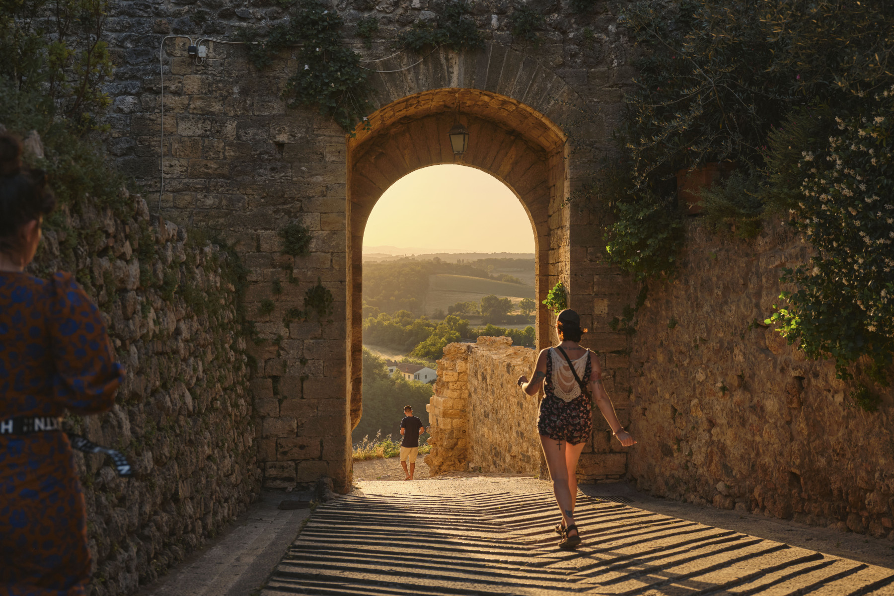 AI Alternative Itineraries_Generic_Credits- Booking.com ©Shutterstock 2
