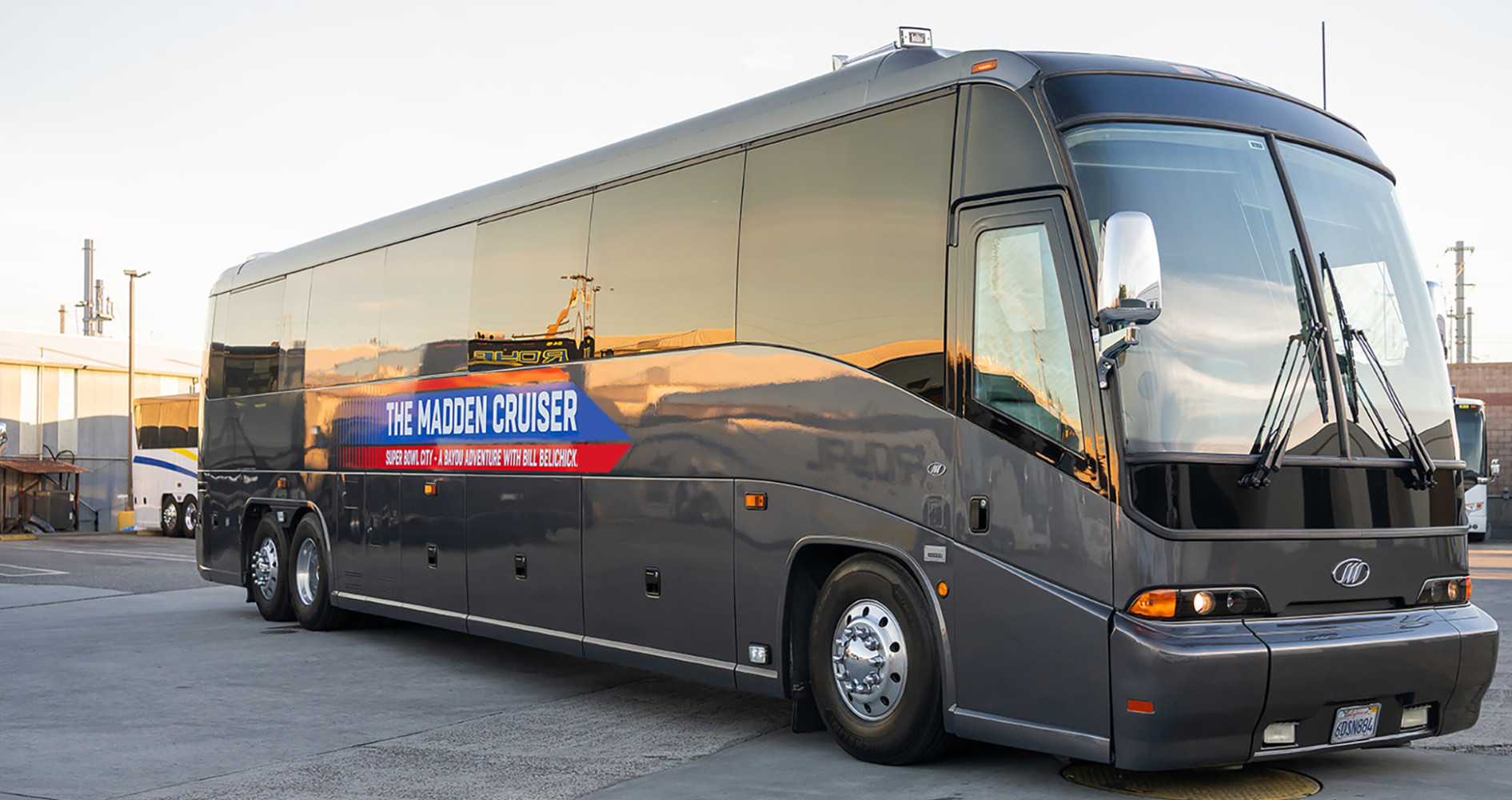 Madden Cruiser Bus