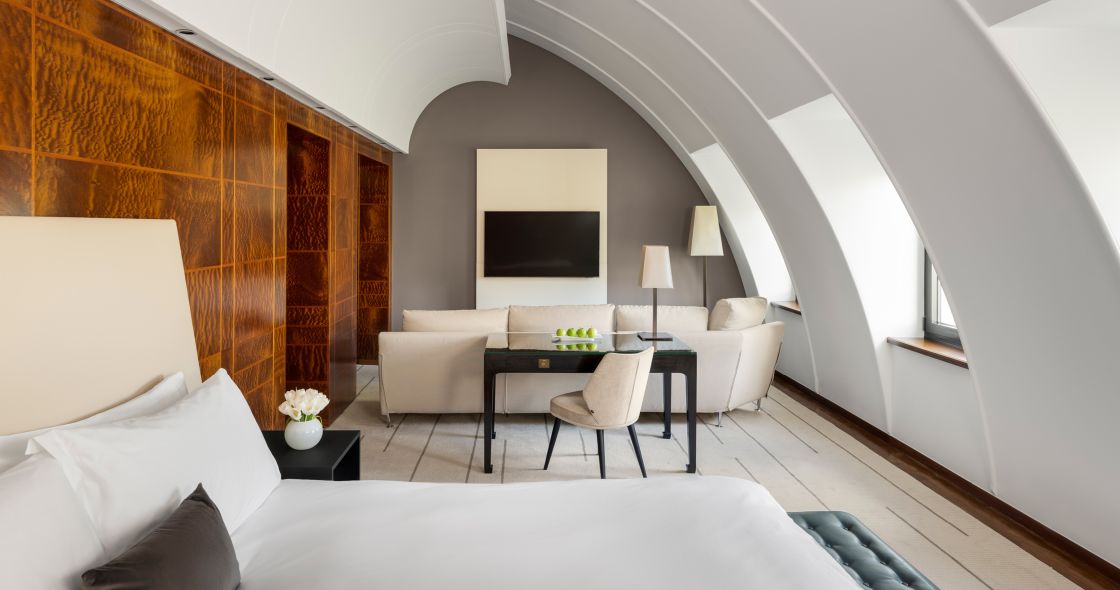 A Room With A Bed And A Table