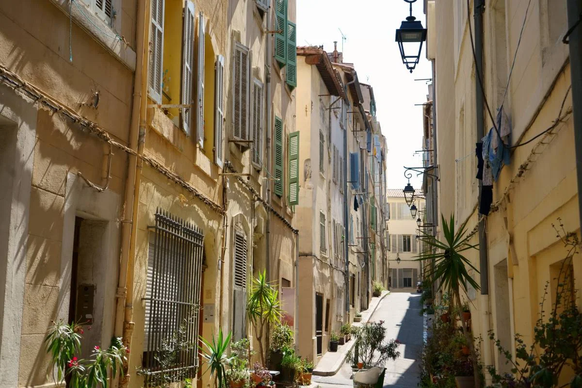 Old quarter of Marseille, La Panier © shutterstock