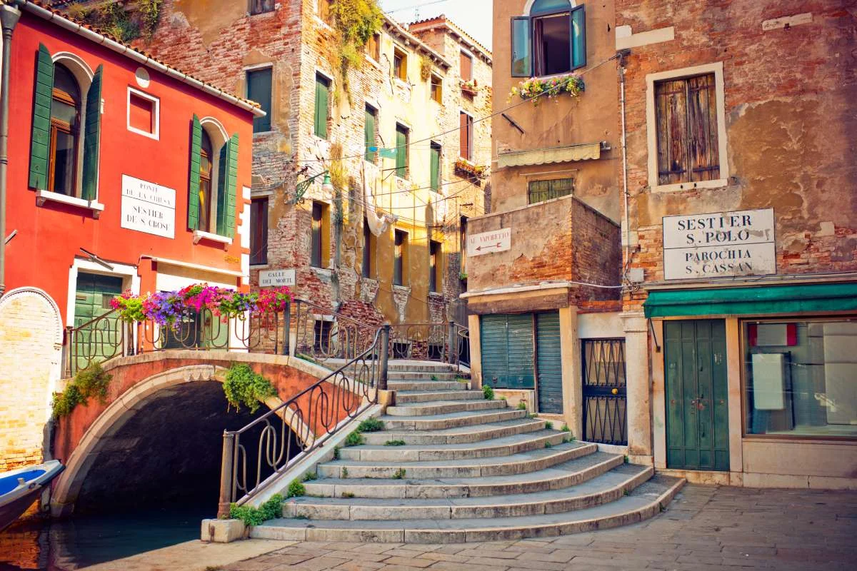Beautiful Alley and Canal View in Venice © iStock