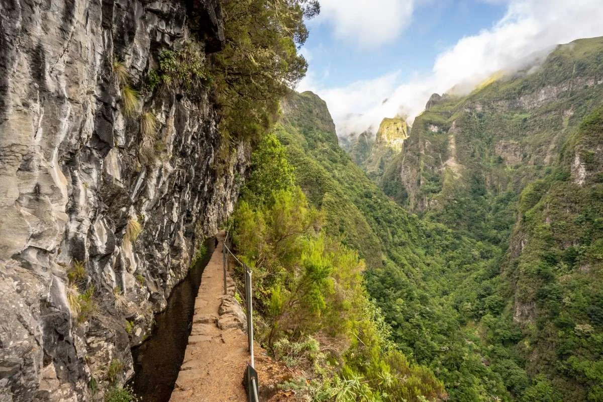 Lewada do Caldeirão Verde © iStock